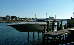 boat lift image